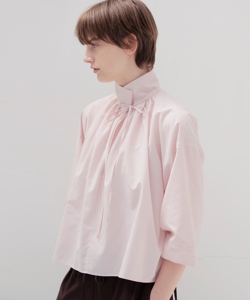 DRESSLAVE（ドレスレイブ）の「shirring half sleeve short shirt(シャーリングハーフスリーブショート丈シャツ)（シャツ/ブラウス・レディース・ホワイト/ピンク・38）」の6枚目の写真