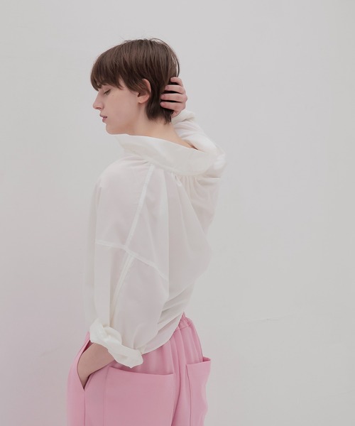 DRESSLAVE（ドレスレイブ）の「shirring half sleeve short shirt(シャーリングハーフスリーブショート丈シャツ)（シャツ/ブラウス・レディース・ホワイト/ピンク・38）」の17枚目の写真