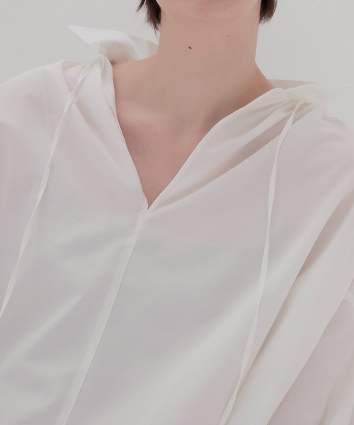 DRESSLAVE（ドレスレイブ）の「shirring half sleeve short shirt(シャーリングハーフスリーブショート丈シャツ)（シャツ/ブラウス・レディース・ホワイト/ピンク・38）」の19枚目の写真