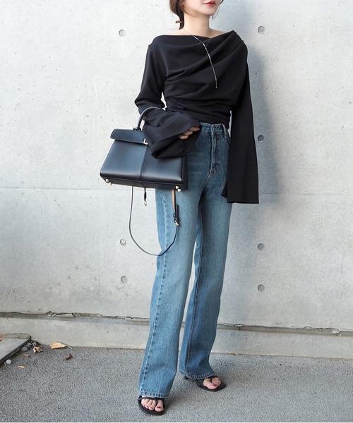 LAULEN（ローレン）の「drape flare wide sleeve tops /ドレープワイドフレアスリーブトップス（Tシャツ/カットソー・レディース・アイボリー/ブラック・FREE）」の9枚目の写真