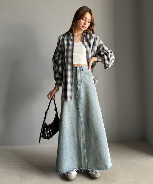 mily bilet(ミウィビレット)の「【mily bilet】上品なAライン。ビジューストーン付きフレアスカート(スカート・レディース・ブラック/その他1/ブルー・X-LARGE/SMALL/MEDIUM/LARGE)」の10枚目の写真