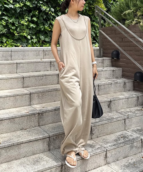 ISOOK（アイスー）の「【ISOOK / アイスー】レイヤード風オールインワン / コンビネゾン ジャンプスーツ パンツ 重ね着 アメスリ タンクトップ  ZOZOTOWN限定（つなぎ/オールインワン・レディース・ブラック/ベージュ・FREE）」の10枚目の写真