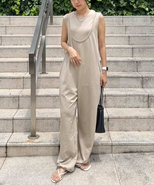ISOOK(アイスー)の「【ISOOK / アイスー】レイヤード風オールインワン / コンビネゾン ジャンプスーツ パンツ 重ね着 アメスリ タンクトップ ZOZOTOWN限定(つなぎ/オールインワン・レディース・ブラック/ベージュ・FREE)」の22枚目の写真