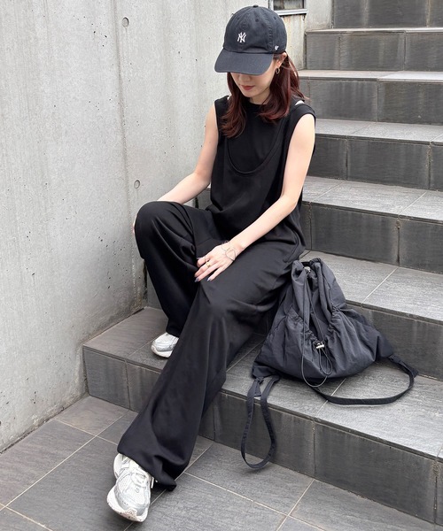 ISOOK（アイスー）の「【ISOOK / アイスー】レイヤード風オールインワン / コンビネゾン ジャンプスーツ パンツ 重ね着 アメスリ タンクトップ  ZOZOTOWN限定（つなぎ/オールインワン・レディース・ブラック/ベージュ・FREE）」の21枚目の写真