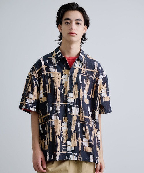 Revo. ルーズフィット USEDライクパターン セミオープンカラーシャツ