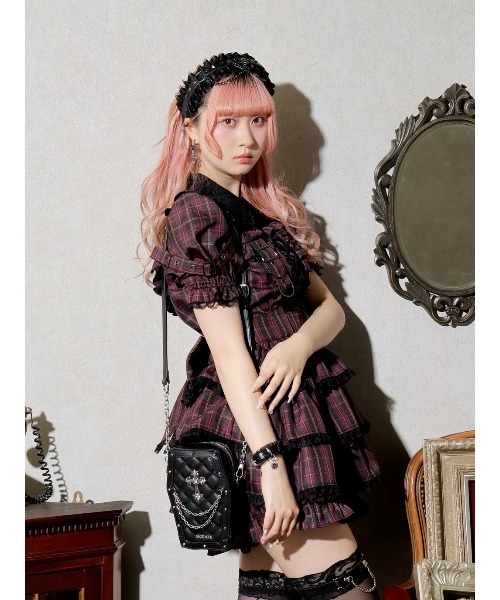 NOEMIE(ノエミー)の「棺桶キルティングショルダーバッグ(ショルダーバッグ・レディース・ブラック/シルバー・ONE SIZE)」の12枚目の写真