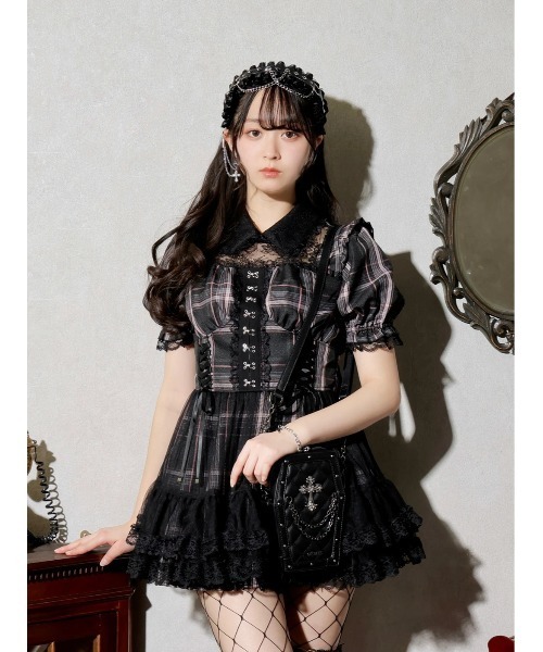 NOEMIE(ノエミー)の「棺桶キルティングショルダーバッグ(ショルダーバッグ・レディース・ブラック/シルバー・ONE SIZE)」の11枚目の写真