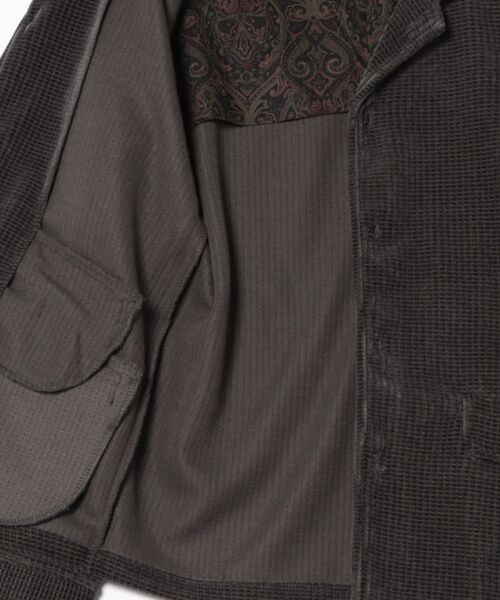 MEN'S BIGI（メンズビギ）の「ベロア調コールワッフル カバーオールジャケット（カバーオール・メンズ・ブラウン/ブラック・02/01/03）」の21枚目の写真
