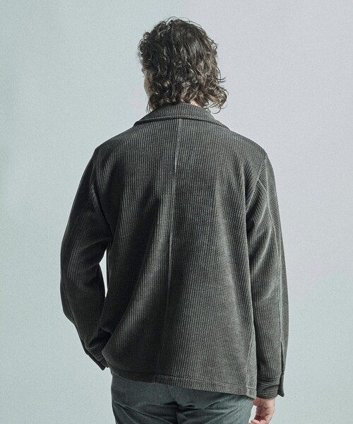 MEN'S BIGI(メンズビギ)の「ベロア調コールワッフル カバーオールジャケット(Tシャツ/カットソー・メンズ・ブラウン/ブラック・02/01/03)」の5枚目の写真