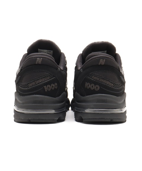 NEW BALANCE（ニューバランス）の「New Balance M1000B / ニューバランス M1000B（スニーカー・メンズ・ブラック・28.5cm/28.0cm/27.5cm/27.0cm/26.5cm/26.0cm/29.0cm/25.5cm/24.5cm/24.0cm/23.5cm/23.0cm/30.0cm/25.0cm）」の3枚目の写真
