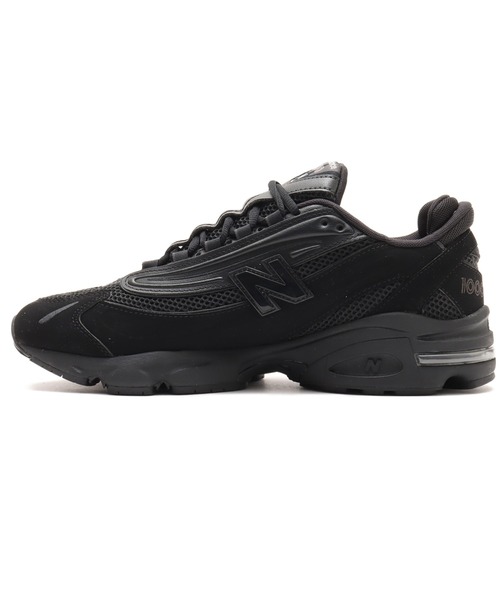 NEW BALANCE（ニューバランス）の「New Balance M1000B / ニューバランス M1000B（スニーカー・メンズ・ブラック・28.5cm/28.0cm/27.5cm/27.0cm/26.5cm/26.0cm/29.0cm/25.5cm/24.5cm/24.0cm/23.5cm/23.0cm/30.0cm/25.0cm）」の5枚目の写真