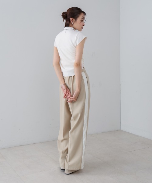 Bab（バブ）の「サイドギャザープチハイネックトップス（Tシャツ/カットソー・レディース・ベージュ/ブラウン/ブラック/オフホワイト・M）」の12枚目の写真