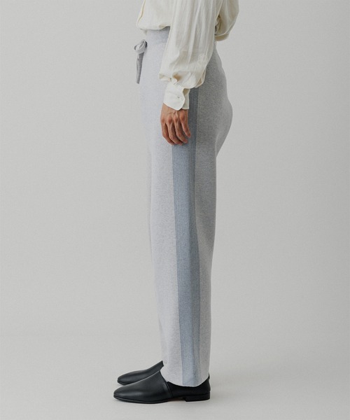 ADAM ET ROPE'（アダムエロペ）の「杢スウェット ニットパンツ / セットアップ対応（その他パンツ・メンズ・ベージュ系その他/チャコールグレー/グレー系その他・L/M）」の8枚目の写真