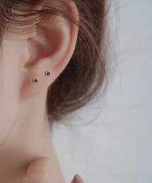 yu-ka([J)YU-KA:XNGAfUC~jsAX square design mini pierce(sAXipj)
