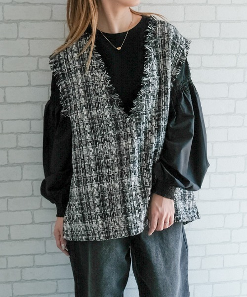 aquagarage（アクアガレージ）の「異素材MIXパフスリーブカットソー（Tシャツ/カットソー・レディース・ブラック/カーキ/ホワイト・FREE）」の7枚目の写真