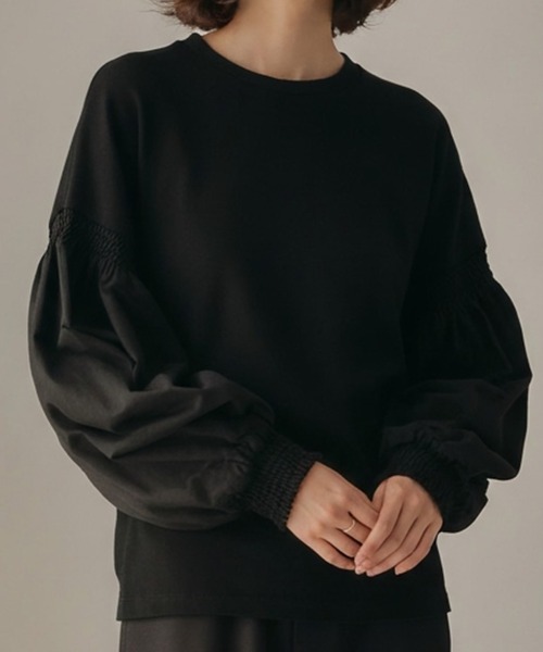 aquagarage（アクアガレージ）の「異素材MIXパフスリーブカットソー（Tシャツ/カットソー・レディース・ブラック/カーキ/ホワイト・FREE）」の4枚目の写真