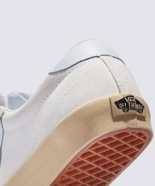 VANS(バンズ)の「スポーツロー(スニーカー・メンズ・ライトホワイト・5/6/6.5/7/7.5/8/8.5/9.5/10/11/9/11.5/10.5/12/4.5/4)」の4枚目の写真