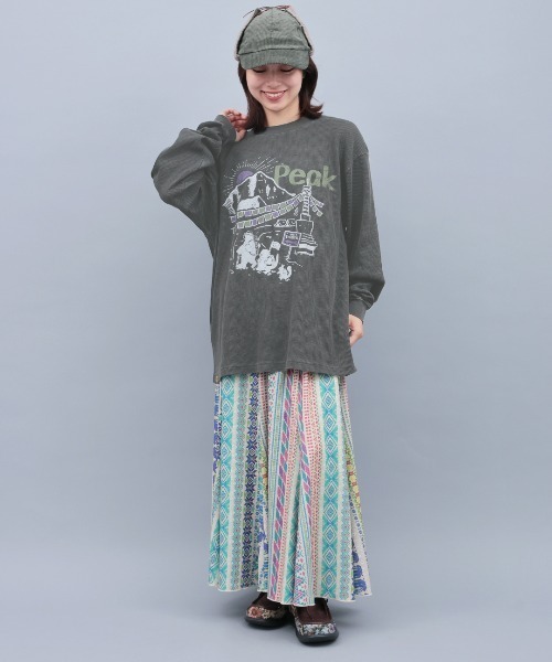 チチカカ（チチカカ）の「COBMASTER コブベアファミリーエベレストワッフルロングTシャツ（Tシャツ/カットソー・メンズ・ブラック/ホワイト・FREE）」の7枚目の写真