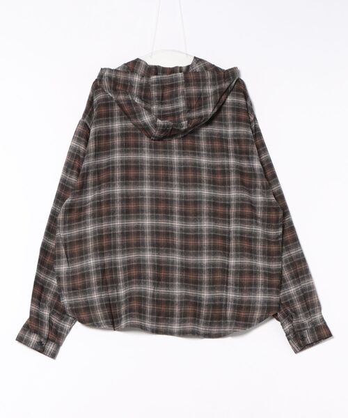Figments（フィグメンツ）の「フーデッドオーバーチェックシャツ（シャツ/ブラウス・レディース・ブルー/ブラウン・FREE）」の7枚目の写真