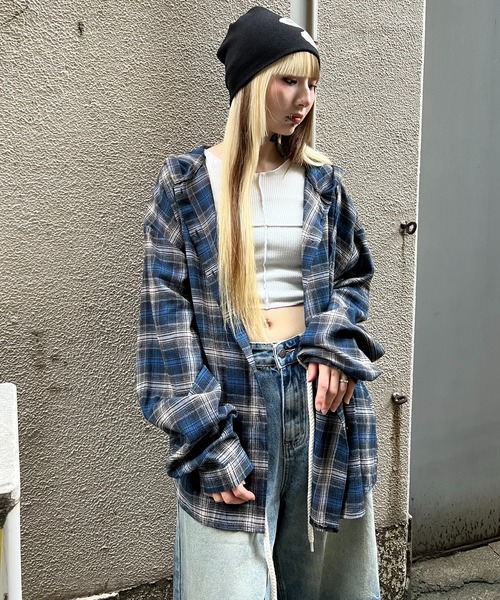 Figments（フィグメンツ）の「フーデッドオーバーチェックシャツ（シャツ/ブラウス・レディース・ブルー/ブラウン・FREE）」の10枚目の写真