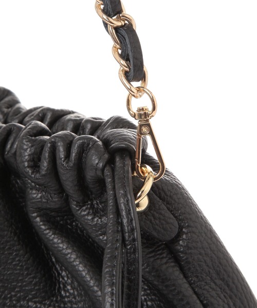 Elura（エルーラ）の「レザーギャザーBAG/451641（ハンドバッグ・レディース・ブラック/オフホワイト・ONE SIZE）」の5枚目の写真