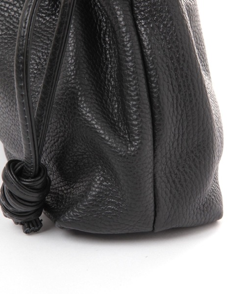 Elura（エルーラ）の「レザーギャザーBAG/451641（ハンドバッグ・レディース・ブラック/オフホワイト・ONE SIZE）」の4枚目の写真