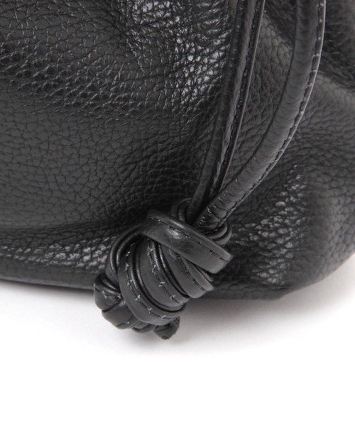 Elura（エルーラ）の「レザーギャザーBAG/451641（ハンドバッグ・レディース・ブラック/オフホワイト・ONE SIZE）」の3枚目の写真