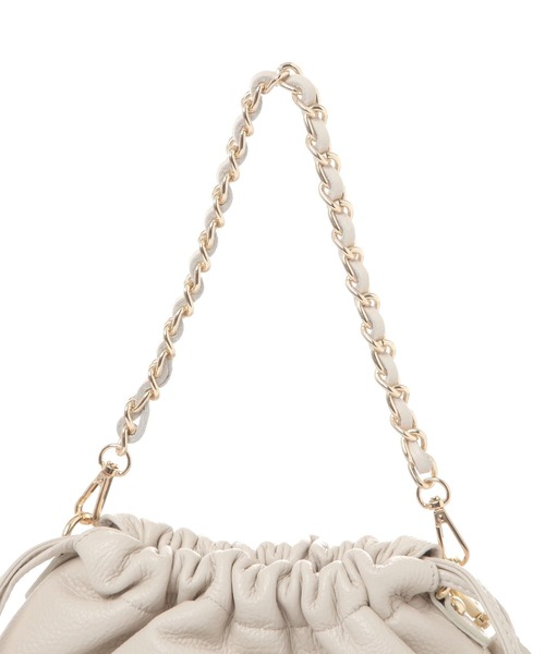 Elura（エルーラ）の「レザーギャザーBAG/451641（ハンドバッグ・レディース・ブラック/オフホワイト・ONE SIZE）」の14枚目の写真