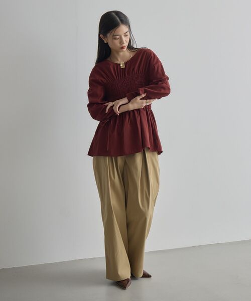 kivi（キヴィ）の「シャーリングギャザーブラウス（シャツ/ブラウス・レディース・ブラック・FREE）」の10枚目の写真