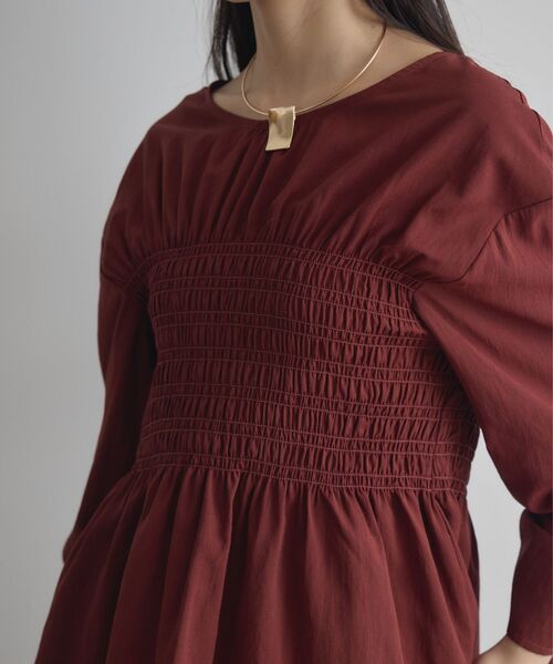 kivi（キヴィ）の「シャーリングギャザーブラウス（シャツ/ブラウス・レディース・ブラック・FREE）」の13枚目の写真