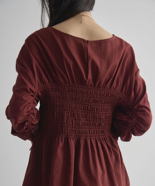 kivi（キヴィ）の「シャーリングギャザーブラウス（シャツ/ブラウス・レディース・ブラック・FREE）」の15枚目の写真