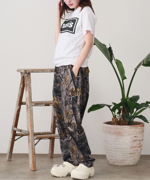 ROOPTOKYO(ループトウキョウ)の「OASIS TEE Tシャツ(Tシャツ/カットソー・メンズ・イエロー/ネイビー/ブラック/ホワイト系/ホワイト・XL/L/M/S)」の19枚目の写真