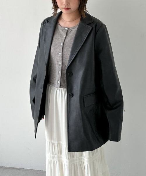 archives(アルシーヴ)の「【SETUP対応】フェイクレザーテーラードジャケット(テーラードジャケット・レディース・ブラック/ブラウン・MEDIUM)」の9枚目の写真