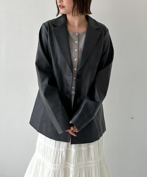 archives(アルシーヴ)の「【SETUP対応】フェイクレザーテーラードジャケット(テーラードジャケット・レディース・ブラック/ブラウン・MEDIUM)」の8枚目の写真