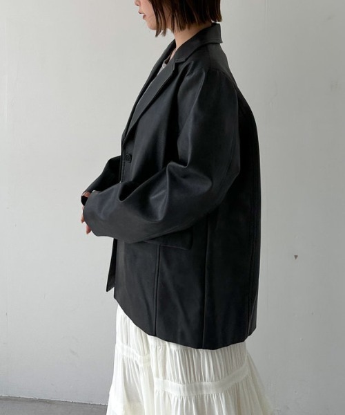 archives(アルシーヴ)の「【SETUP対応】フェイクレザーテーラードジャケット(テーラードジャケット・レディース・ブラック/ブラウン・MEDIUM)」の7枚目の写真