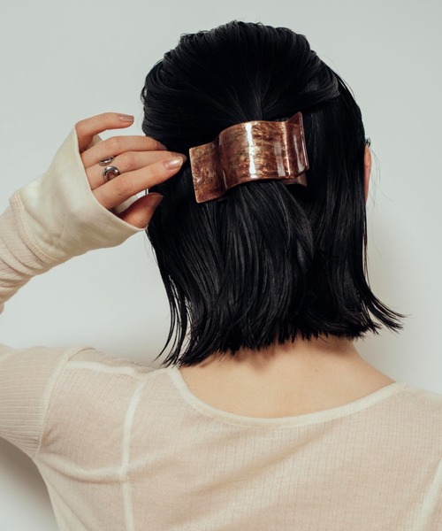 Shelly island(シェリーアイランド)の「ヘアクリップ(バレッタ/ヘアクリップ・レディース・ホワイト/ブラウン/その他・FREE)」の1枚目の写真