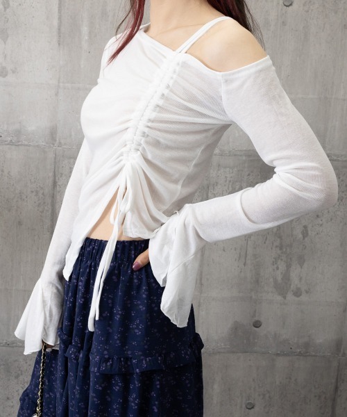 Miniministore(ミニミニストア)の「ワンオフショルダーTシャツギャザー 長袖(Tシャツ/カットソー・レディース・ブラック/ダークグレー/ホワイト・FREE)」の21枚目の写真