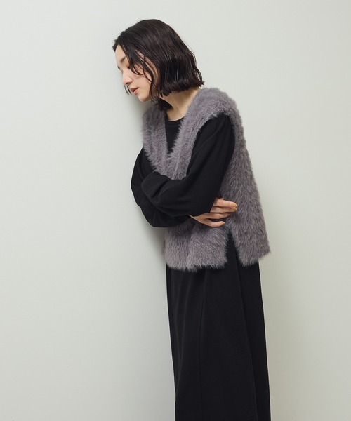 Green Parks(グリーンパークス)の「SET2点ラメフェザーベスト+ミニ裏毛ワンピース(ワンピース・レディース・ベージュ/グレー・FREE)」の8枚目の写真