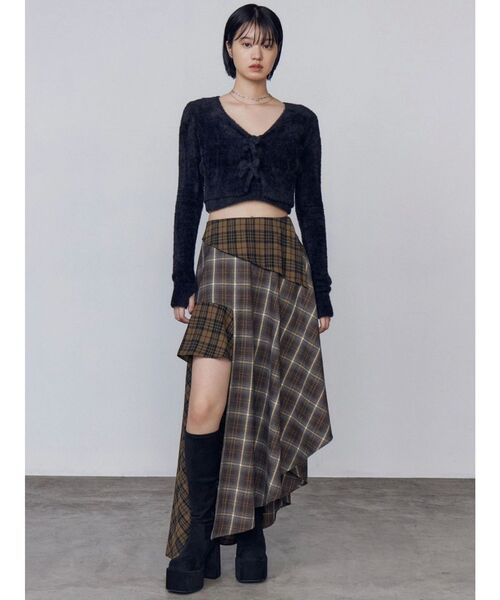 EMODA(エモダ)の「アシンメトリードッキングスカート(スカート・レディース・ブラック/ネイビー/カーキ・SMALL/MEDIUM)」の13枚目の写真