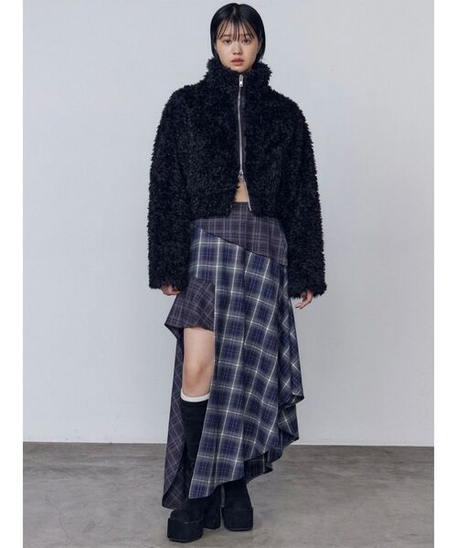 EMODA(エモダ)の「アシンメトリードッキングスカート(スカート・レディース・ブラック/ネイビー/カーキ・SMALL/MEDIUM)」の9枚目の写真