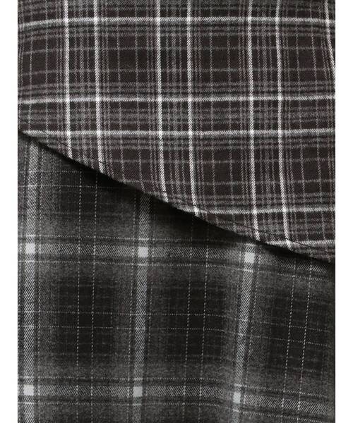 EMODA(エモダ)の「アシンメトリードッキングスカート(スカート・レディース・ブラック/ネイビー/カーキ・SMALL/MEDIUM)」の20枚目の写真