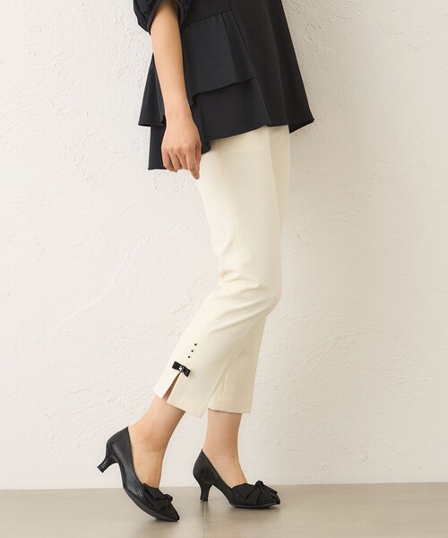 TO BE CHIC(トゥー ビー シック)の「ウールライク スリムパンツ(その他パンツ・レディース・ブラック/グレー系その他/オフホワイト/ピンク系その他2・38/40/42)」の19枚目の写真