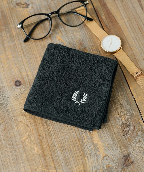 FRED PERRY（フレッドペリー）の「【FRED PERRY】TOWEL HANDKERCHIEF F20008（ハンカチ/ハンドタオル・レディース・イエロー/グリーン/ホワイト/ブルー/ブラック・FREE）」の8枚目の写真