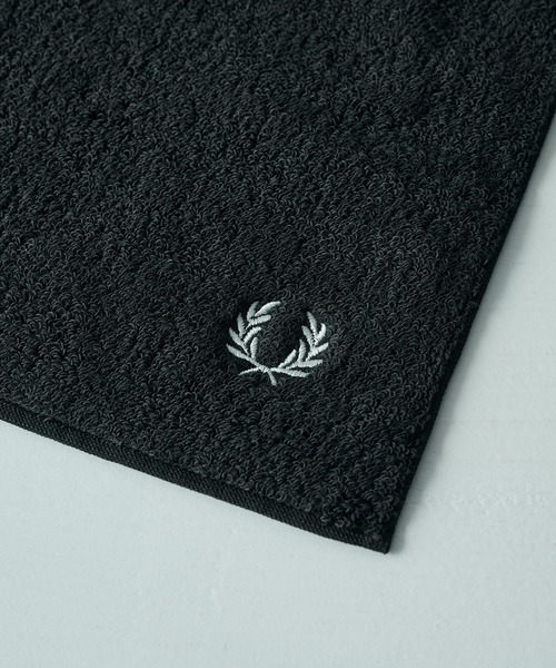 FRED PERRY（フレッドペリー）の「【FRED PERRY】TOWEL HANDKERCHIEF F20008（ハンカチ/ハンドタオル・レディース・イエロー/グリーン/ホワイト/ブルー/ブラック・FREE）」の9枚目の写真