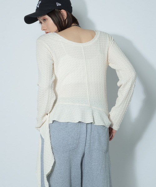 PAGEBOY（ページボーイ）の「2WAYイレヘムプレートプルオーバー（Tシャツ/カットソー・レディース・ブラック/オフホワイト/ブルー系その他・FREE）」の16枚目の写真