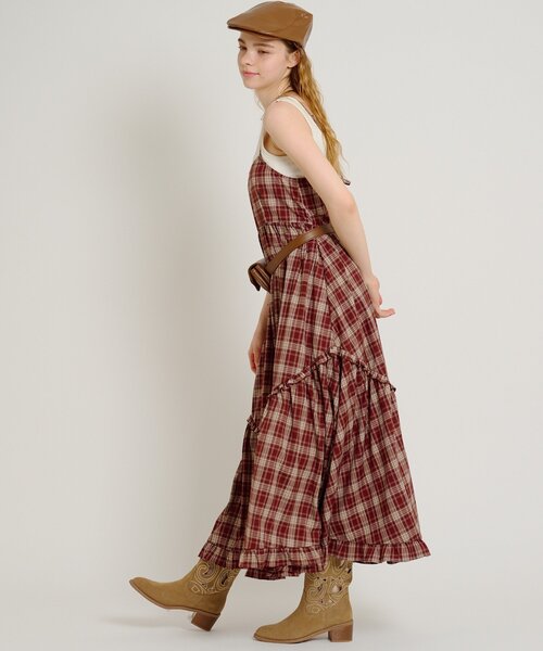 w closet（ダブルクローゼット）の「【定番アイテム】アソートティアードキャミワンピース（ワンピース・レディース・ブラック/アイボリー/レッド/ネイビー/ブラウン/レッド系その他/ブルー/カーキ/ブラウン系その他/オフホワイト/ブラック系その他/ブラック系その他2・FREE）」の18枚目の写真