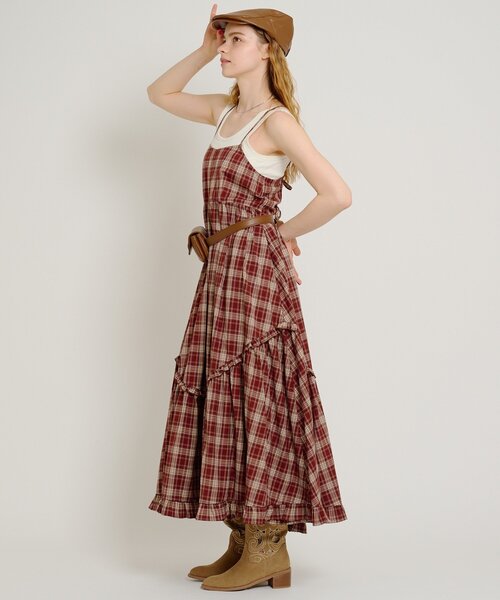 w closet（ダブルクローゼット）の「【定番アイテム】アソートティアードキャミワンピース（ワンピース・レディース・ブラック/アイボリー/レッド/ネイビー/ブラウン/レッド系その他/ブルー/カーキ/ブラウン系その他/オフホワイト/ブラック系その他/ブラック系その他2・FREE）」の17枚目の写真