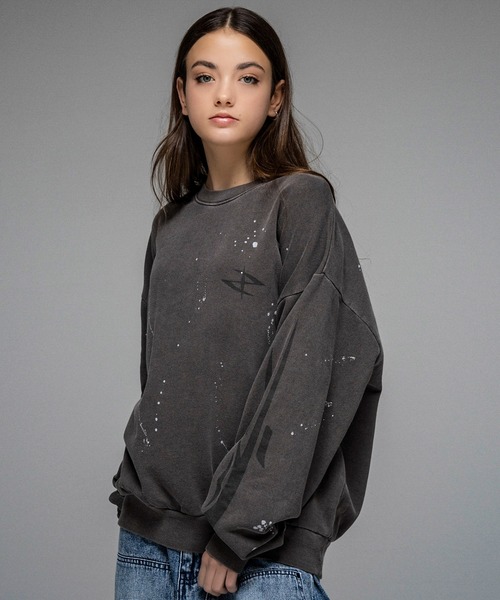 ILL'S(イルズ)の「ピグメント ペイント スウェット メンズ レディース ユニセックス(スウェット・メンズ・ブラック系その他/ブラウン/パープル/ブルー系その他/ブラウン系その他/ブラック・L/M)」の4枚目の写真