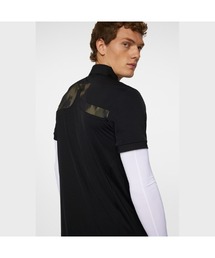 J.LINDEBERG（ジェイリンドバーグ）の「【J.LINDEBERG/GOLF】バックブリッジシーズン柄ポロ（ポロシャツ）」