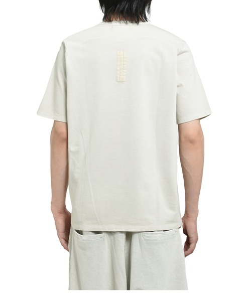 Neutral Untitled(ニュートラルアンタイトルド)の「FIT TEE(Tシャツ/カットソー・メンズ・ブラック/グレー/ベージュ・MEDIUM/LARGE/X-LARGE)」の19枚目の写真
